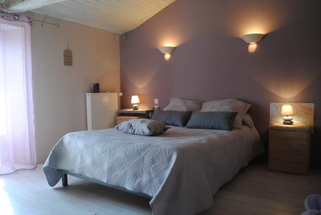 La Poussardiere Saint-Martin-sous-Mouzeuil Bagian luar foto